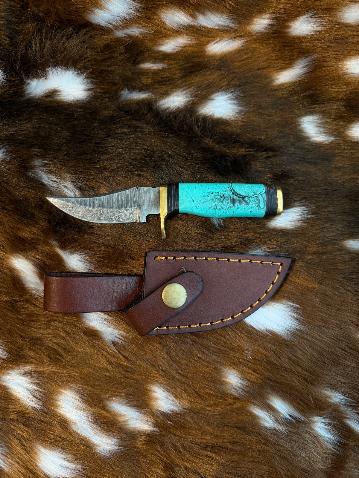 The Turquoise River Knife & Leather Sheath
