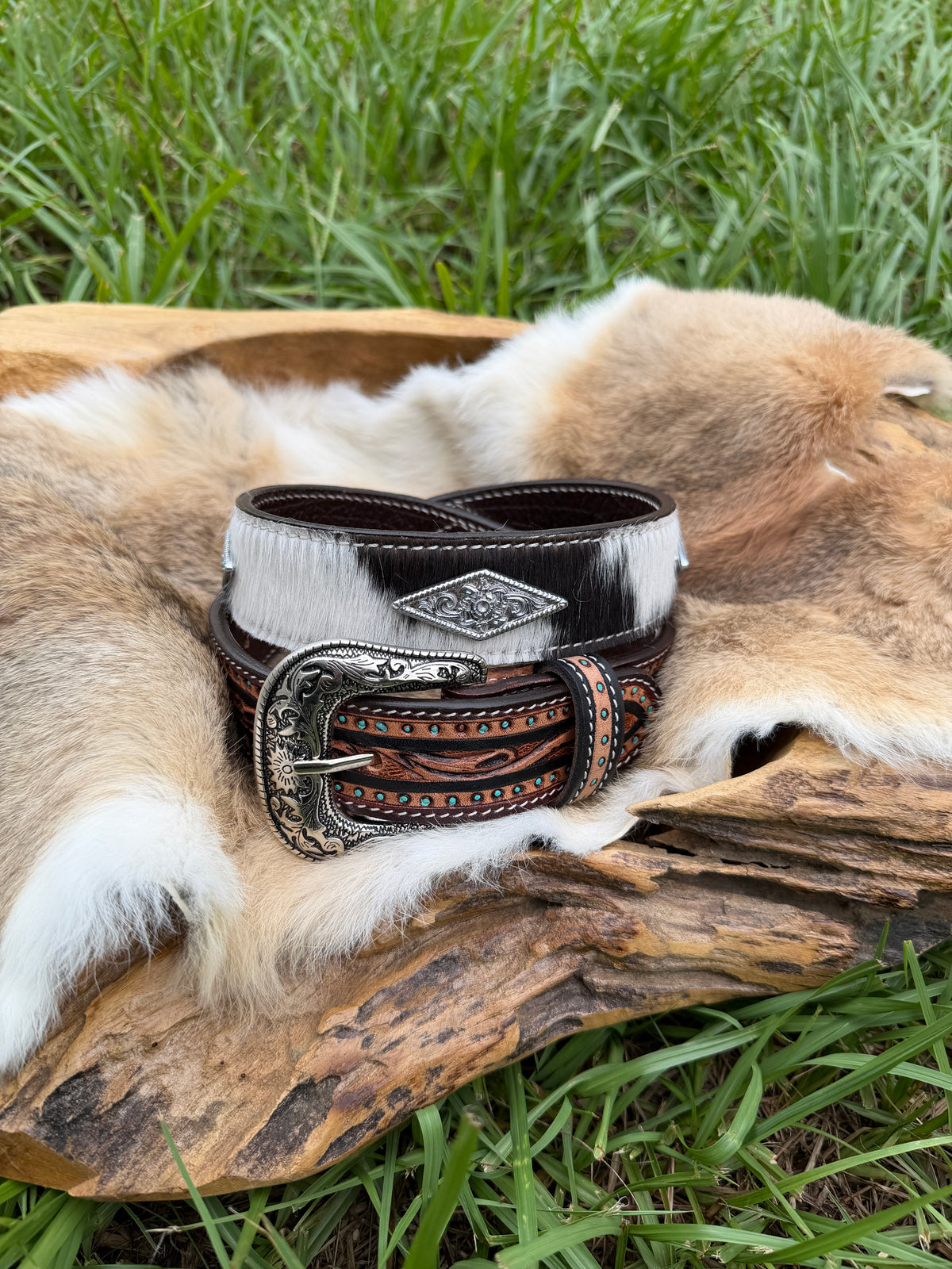 The Badlands Cowhide Belt